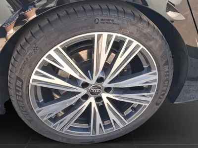 Audi A6 Avant – Foto 7