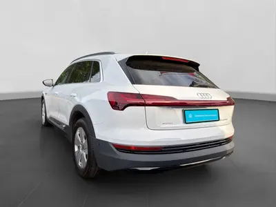 Audi e-tron – Foto 17