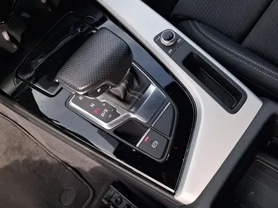 Audi A4 Avant – Foto 11