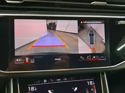 Audi Q8 – Foto 15