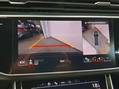 Audi Q8 – Foto 16