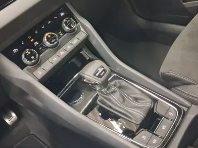 Skoda Karoq – Foto 11
