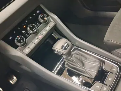 Skoda Karoq – Foto 11