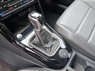 Volkswagen T-Roc – Foto 11