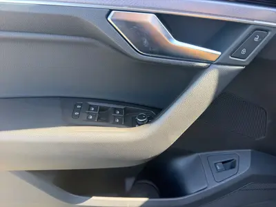 Volkswagen Touareg – Foto 8