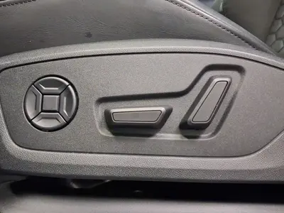 Audi RS Q3 – Foto 19