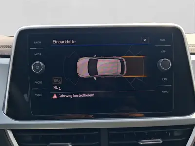 Volkswagen T-Roc – Foto 12