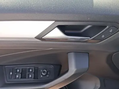 Volkswagen T-Roc – Foto 8