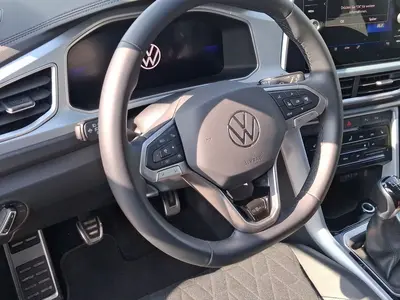 Volkswagen T-Roc – Foto 9