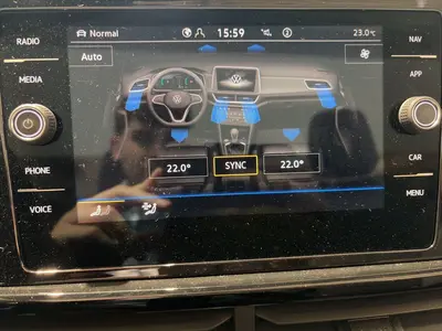 Volkswagen T-Roc Cabriolet – Foto 13