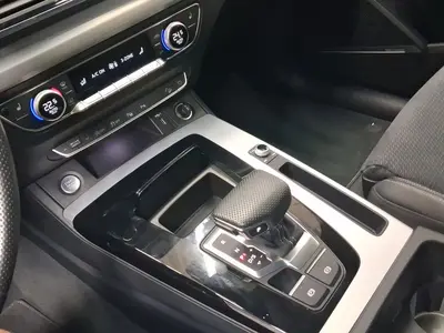 Audi Q5 – Foto 11