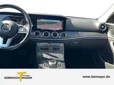 Mercedes-Benz E 220 – Foto 13