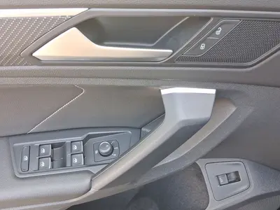 Volkswagen Tiguan – Foto 8