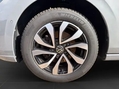 Volkswagen Golf – Foto 7