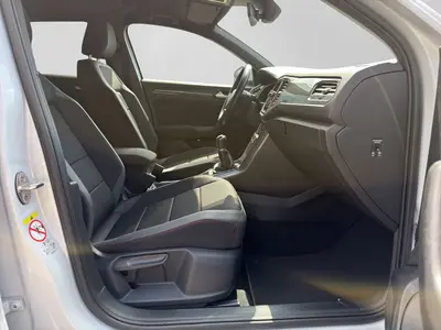 Volkswagen T-Roc – Foto 4