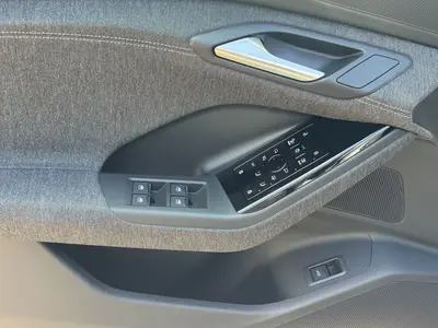 Audi Q6 e-tron – Foto 8