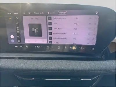 Audi Q6 e-tron – Foto 13