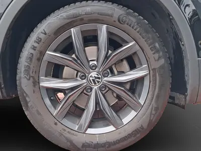 Volkswagen Tiguan Allspace – Foto 7