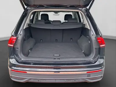 Volkswagen Tiguan Allspace – Foto 17