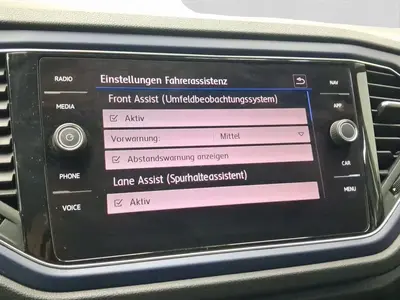 Volkswagen T-Roc – Foto 12