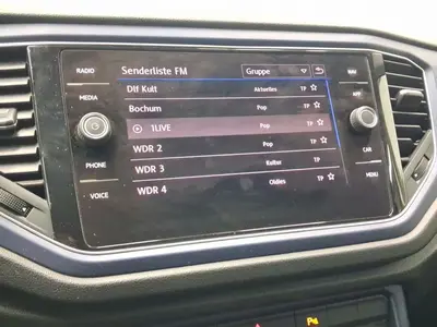 Volkswagen T-Roc – Foto 14
