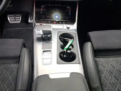 Audi S6 Avant – Foto 11