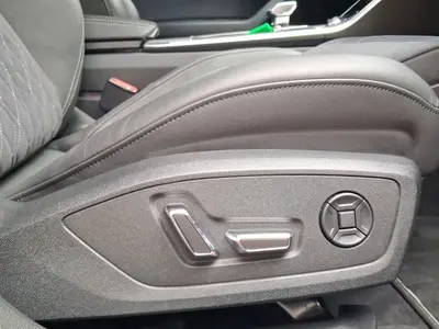 Audi S6 Avant – Foto 16