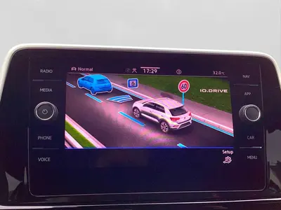 Volkswagen T-Roc – Foto 14