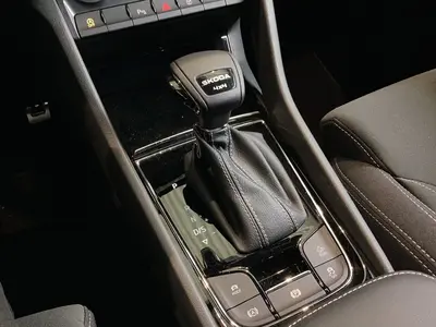 Skoda Karoq – Foto 11