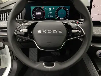 Skoda Superb – Foto 9