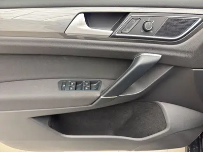 Volkswagen Golf Sportsvan – Foto 8