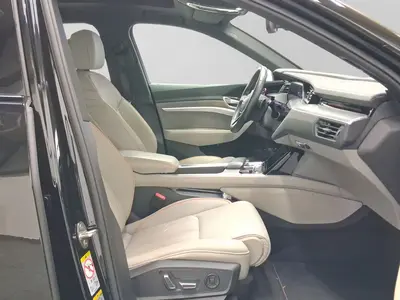 Audi e-tron – Foto 4