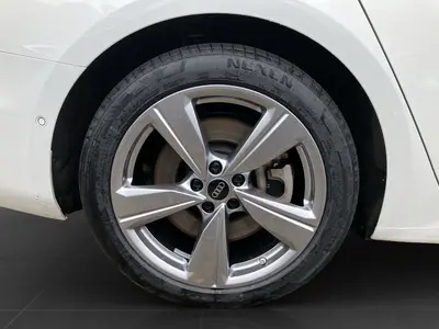 Audi A6 Avant – Foto 7