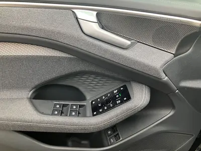 Audi A6 Avant – Foto 8