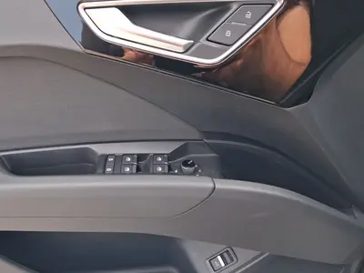 Audi Q4 Sportback e-tron – Foto 8