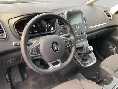 Renault Scenic – Foto 9