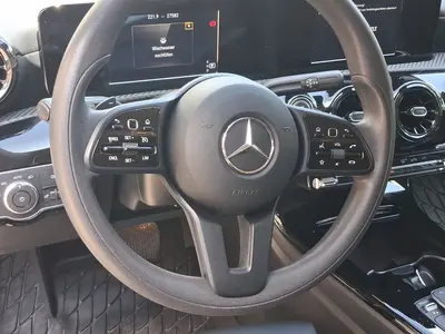Mercedes-Benz A 180 – Foto 9