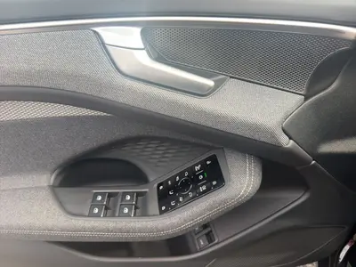 Audi A6 Avant – Foto 8