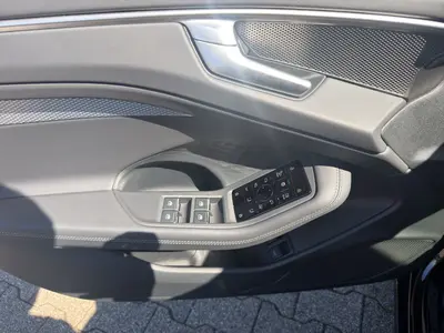Audi A6 Avant – Foto 8