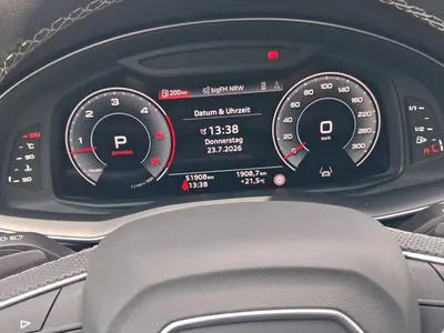 Audi Q8 – Foto 10