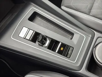 Volkswagen Golf – Foto 11