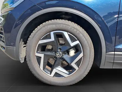 Volkswagen Touareg – Foto 7