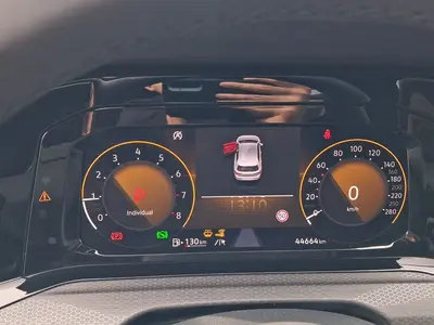 Volkswagen Golf GTI – Foto 10