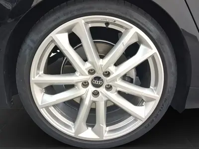 Audi A6 Avant – Foto 7