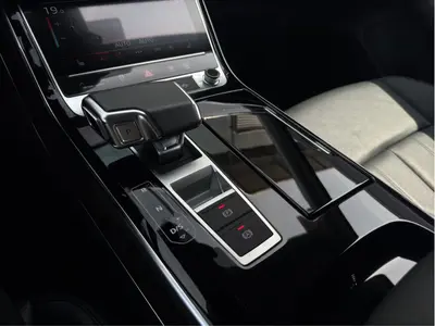 Audi A8 – Foto 11