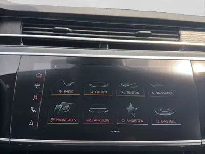 Audi A8 – Foto 12