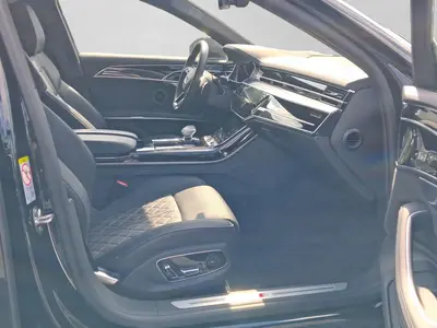 Audi A8 – Foto 4
