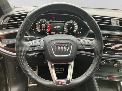 Audi Q3 Sportback – Foto 9