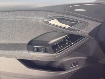 Audi Q6 e-tron – Foto 8