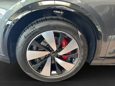 Audi Q6 e-tron – Foto 7
